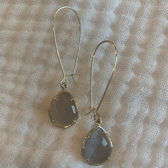 Kendra Scott earrings - Picture 3 of 5